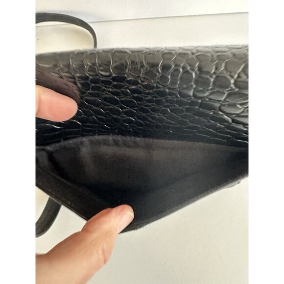 Vintage Etienne Aigner Flap Sling Bag Croc Embossed Black Leather 80s 90s Preppy - Picture 10 of 14